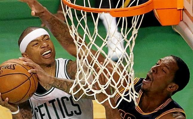103-99. Thomas y los Celtics superan a James y a los Cavaliers