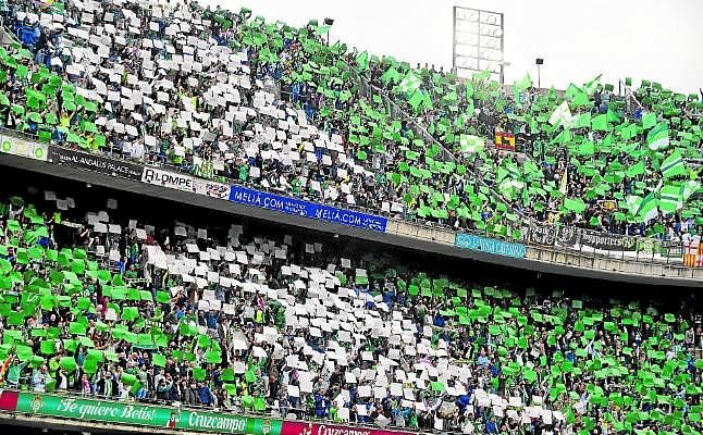 LaLiga denuncia cánticos en el derbi