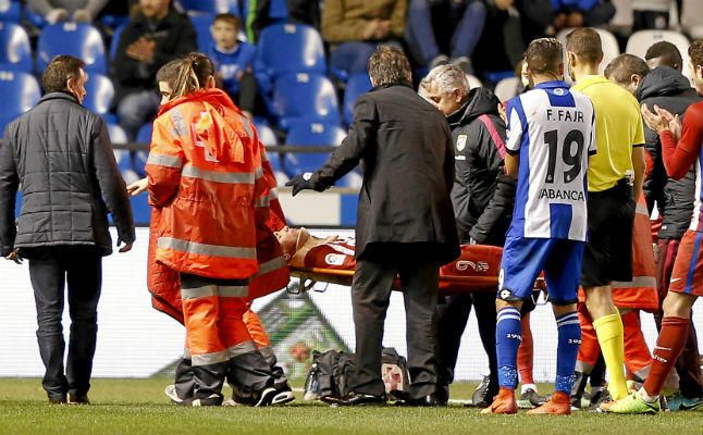 Fernando Torres recibe el alta médica y abandona el hospital Modelo de La Coruña