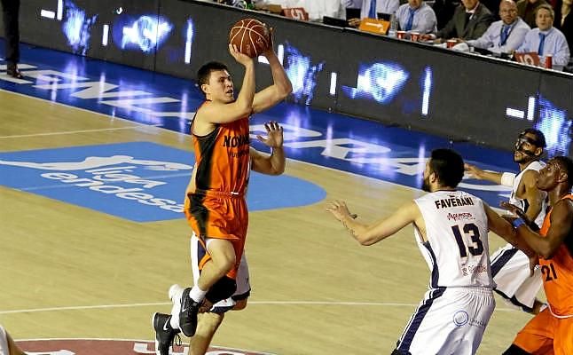 Paco Cruz amplía su contrato con el Fuenlabrada hasta 2019