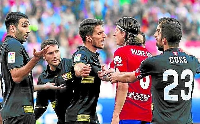 A domicilio le esperan cinco encerronas