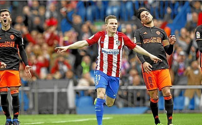 Simeone, pendiente de Gameiro para el once ante el Granada