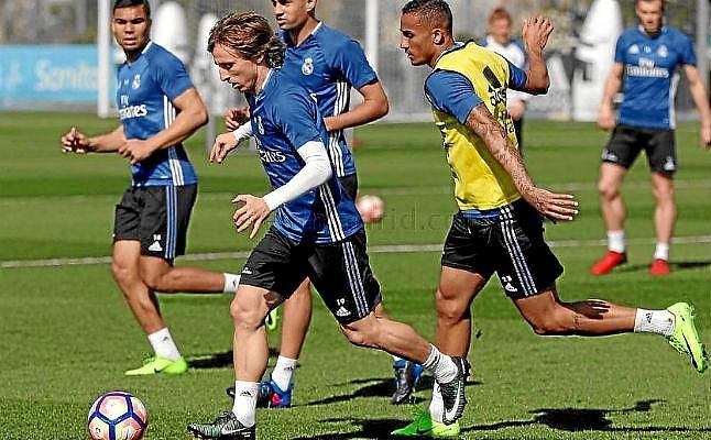El Madrid vuelve a los entrenamientos para preparar el partido ante el Betis