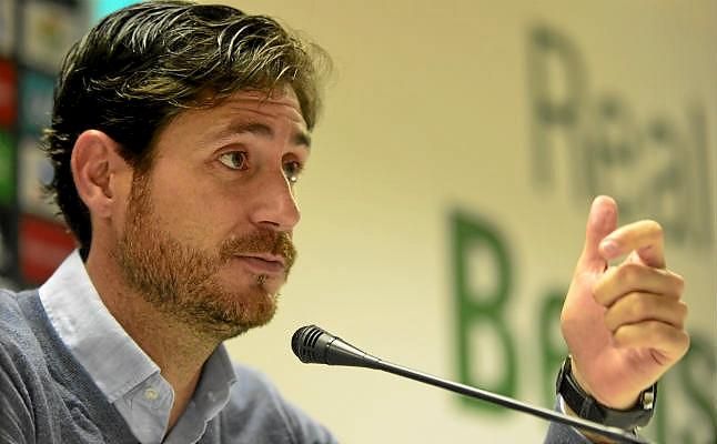 Así te contamos en directo la rueda de prensa de Víctor