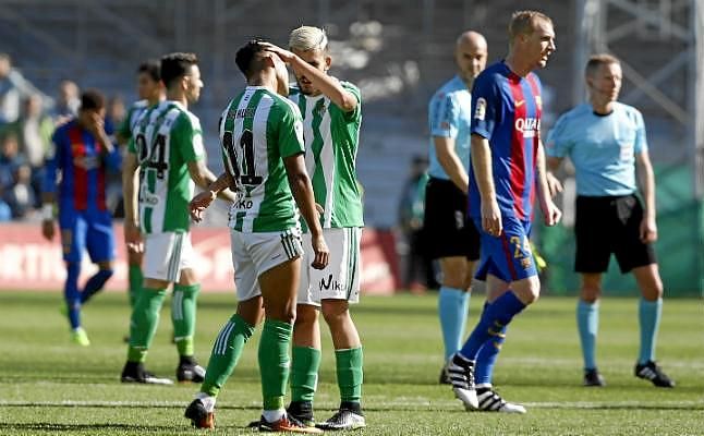 El Betis no se maneja bien en la 'zona Cesarini'