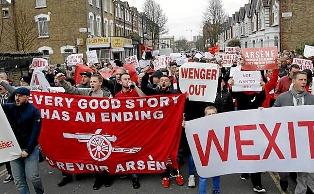 'Wexit': la segunda protesta contra Wenger en cuatro días