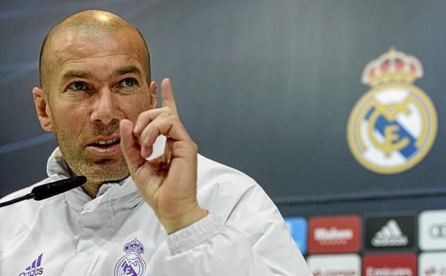 Zidane: "Ante el Betis jugarán algunos de los que menos juegan"