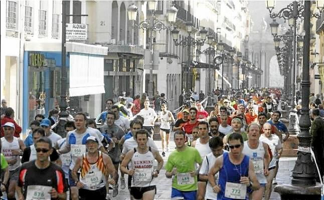 Fallece un corredor de 55 años en el medio maratón de Zaragoza