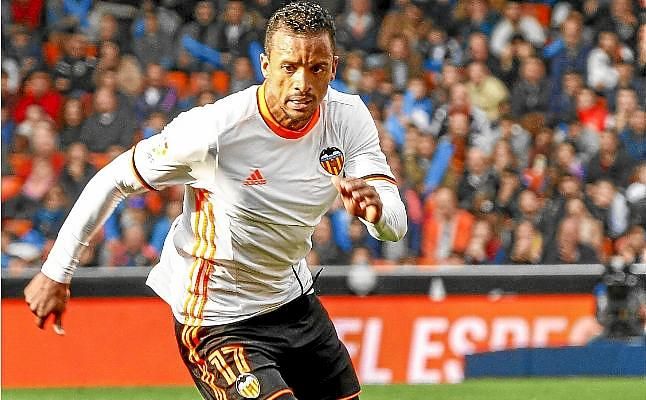 Nani descartado para jugar ante el Barcelona