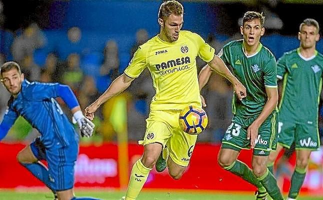 Víctor Ruiz: "El vestuario tiene ilusión por luchar por la cuarta plaza"