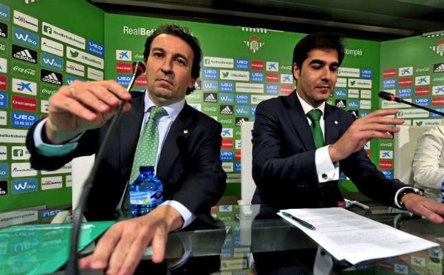 El Betis llega a un acuerdo con Bitton para la compra del 51%
