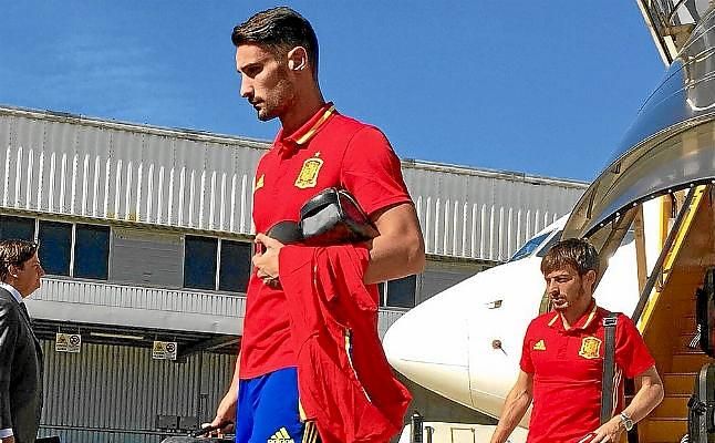 Sergio Rico y Vitolo son los sevillistas seleccionados por Lopetegui