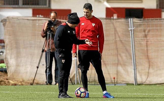 Vitolo: "Tenemos que amarrar la tercera plaza como sea"