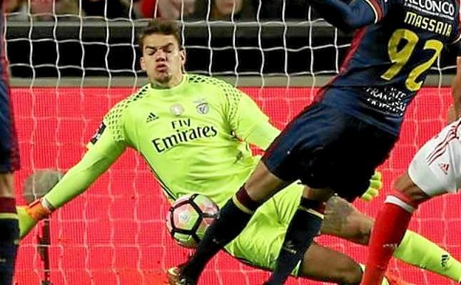 Guardiola estaría interesado en Ederson, el portero brasileño del Benfica