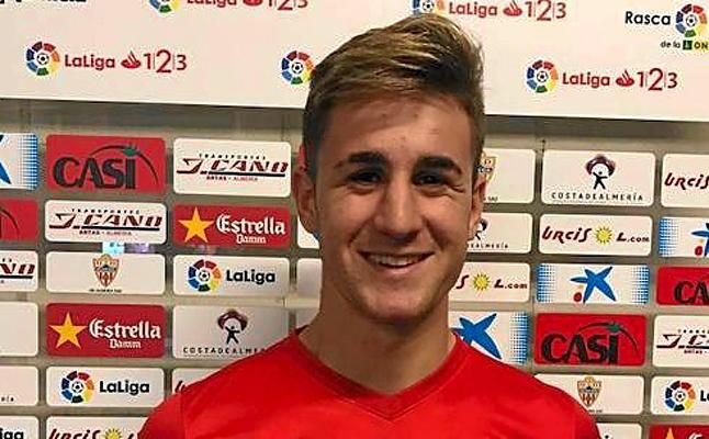 El Sevilla sigue a Iván Barbero