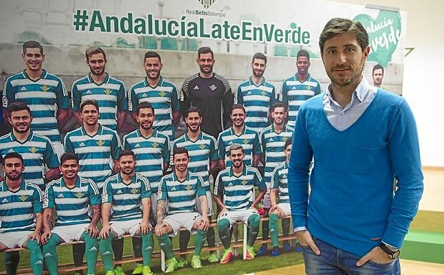 Víctor Sánchez: "Estamos aquí para llevar al Betis a Europa"