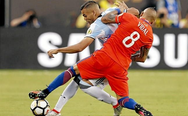 Mercado se lesiona en el Argentina-Chile