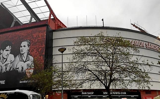 "La estructura es estable y las obras cumplen todas las medidas de seguridad", anuncia el Sevilla