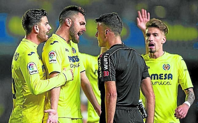 El Villarreal, el árbitro de las bolsas y el Villamarín