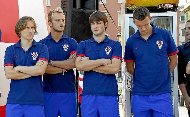 Croacia libera a Modric y a Rakitic