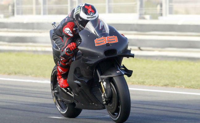 Jorge Lorenzo rueda con Ducati en el Circuito de Jerez