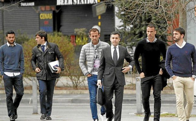 Abren juicio oral contra 18 acusados en el "caso Osasuna"