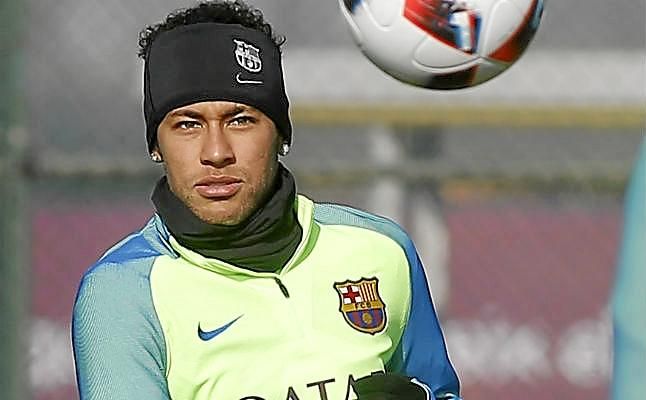 Mourinho: "Intentar fichar a Neymar es imposible"