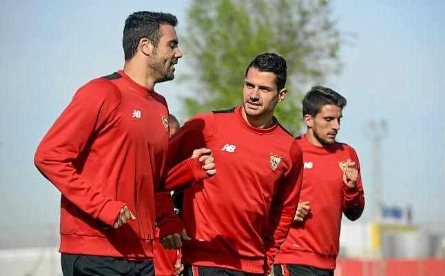 Vitolo, Sergio Rico y Mariano, novedades en el entrenamiento del Sevilla
