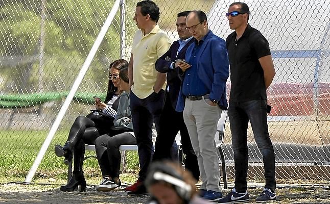 Arias, con Castro y Del Nido Carrasco