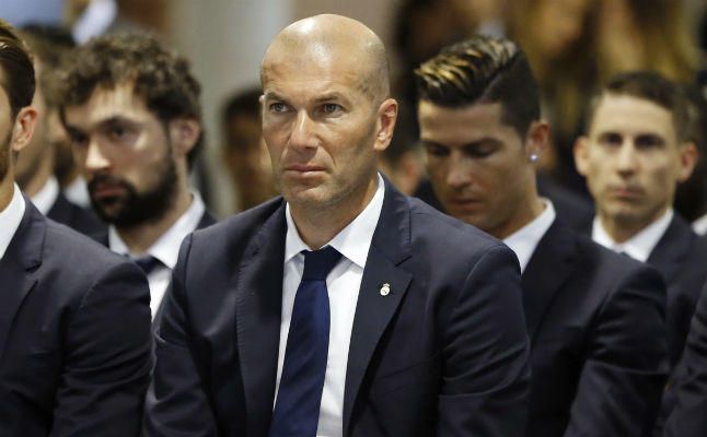 Zidane responde a Piqué: "El Real Madrid es un club muy grande y serio"