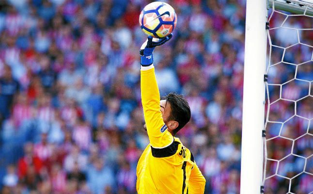 Rico: "A pesar de todo seguimos en Champions"