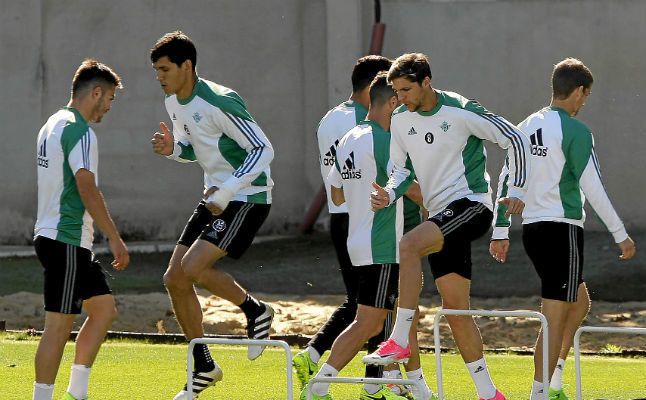 Mandi completa la primera parte del entrenamiento; Ceballos, tocado