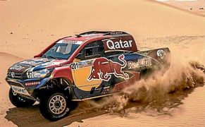 Al-Attiyah arrasa de nuevo y el argentino Benavides gana en motos