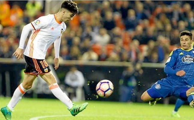 Carlos Soler se graduó en Mestalla