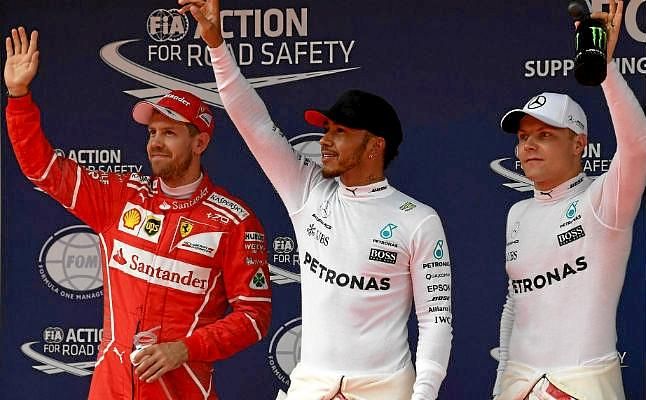Hamilton sorprende a Vettel y saldrá desde la 'pole' en Shanghái
