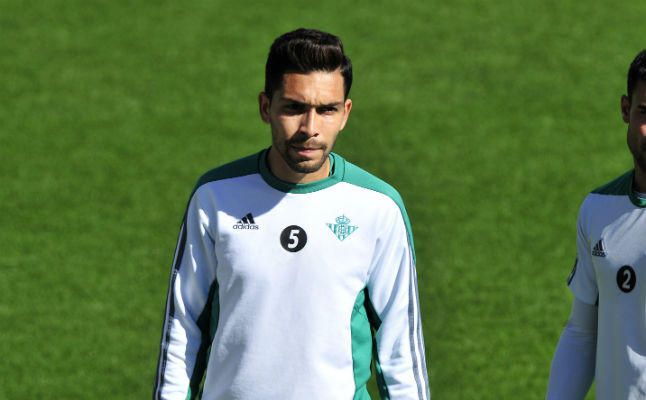 La oportunidad que reclamaba Petros