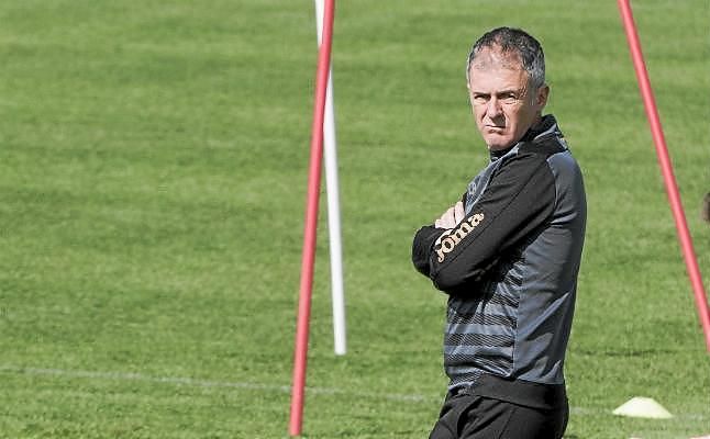 El Granada destituye a Lucas Alcaraz y nombra a Tony Adams como su sustituto