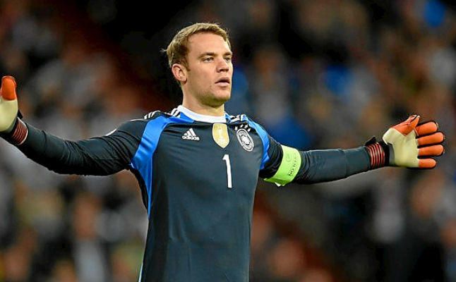 Neuer ya trabaja con el grupo, Lewandowski no se entrena