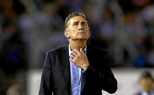 La AFA destituye al seleccionador de Argentina, Edgardo Bauza