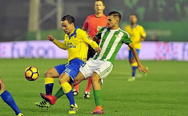 Roque Mesa se olvida del sueño nervionense