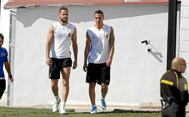 Voro recupera tres piezas clave para visita del Sevilla