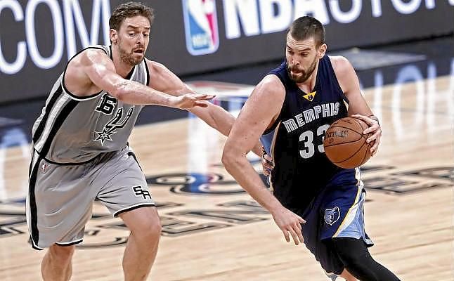 Spurs, arrollan: Cavaliers, sufren; Jazz y Bucks sorprenden de visitantes