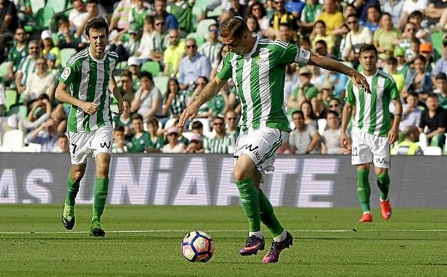 Solidario el Betis y cobarde Víctor