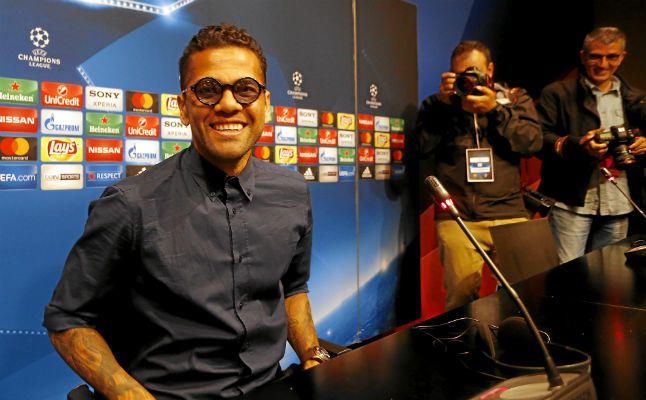 Alves: "La eliminatoria está ahora mismo 60-40 para nosotros"