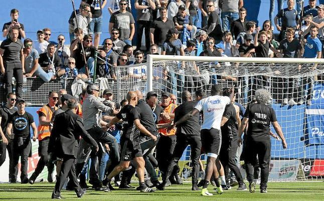 El Bastia cierra la grada de sus ultras tras los incidentes contra el Lyon