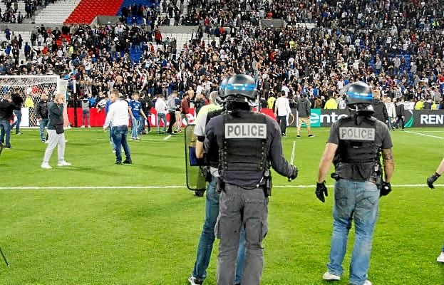 El Lyon acata la sanción de la UEFA