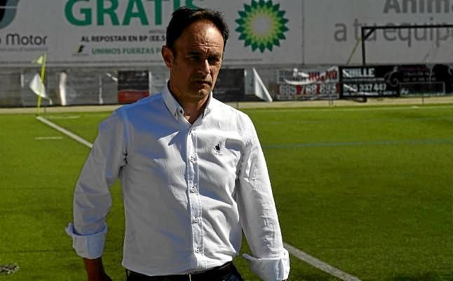 Antonio Gil deja de ser entrenador del Antoniano