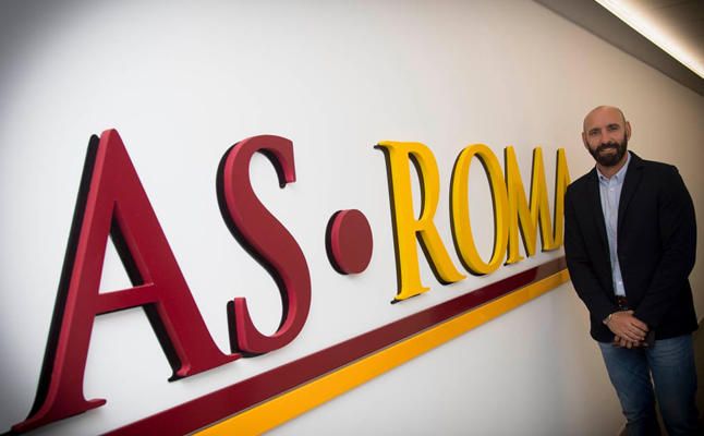 OFICIAL: Monchi firma cuatro años con la Roma, más otro opcional