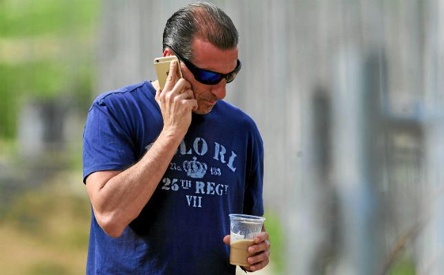 La puesta de largo de Óscar Arias, en directo