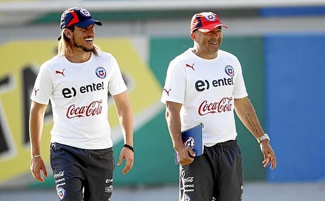 "Hay un avance en la llegada de Sampaoli a Argentina y el presidente del Sevilla está al tanto"